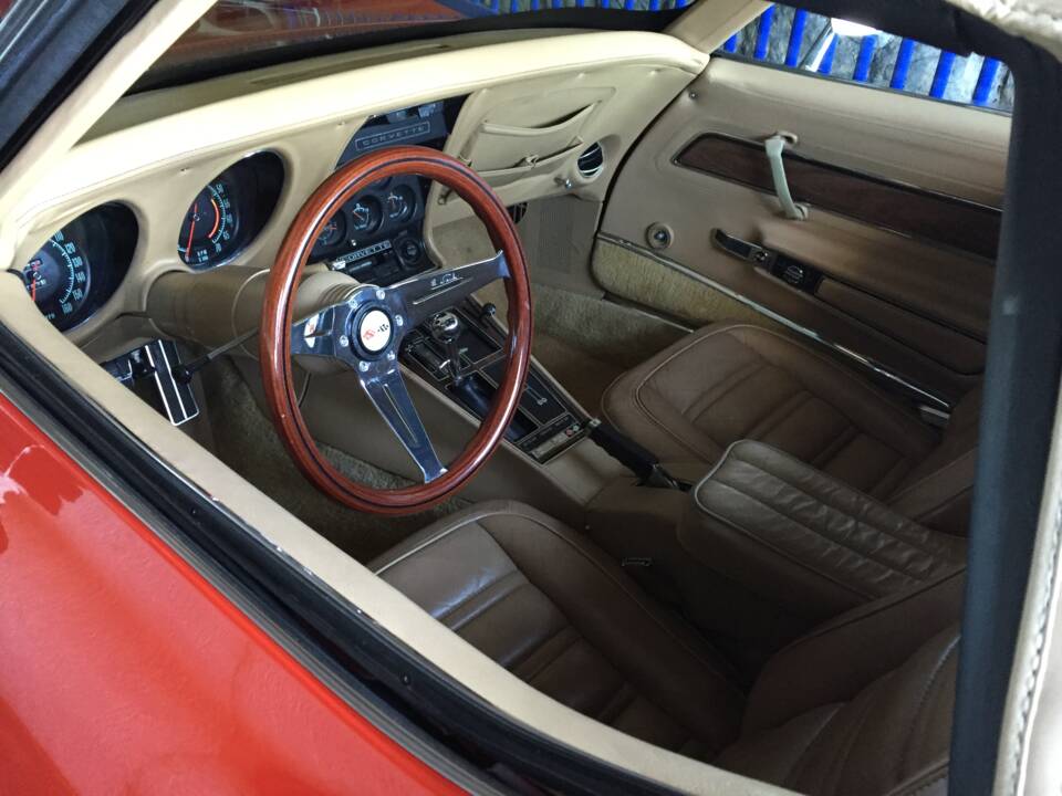 Image 87/120 of Chevrolet Corvette Stingray (1970)
