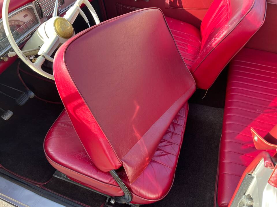 Immagine 15/87 di Peugeot 403 Cabriolet (1958)