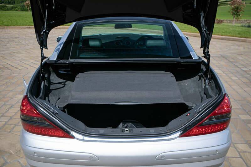 Image 18/33 de Mercedes-Benz SL 65 AMG (2007)