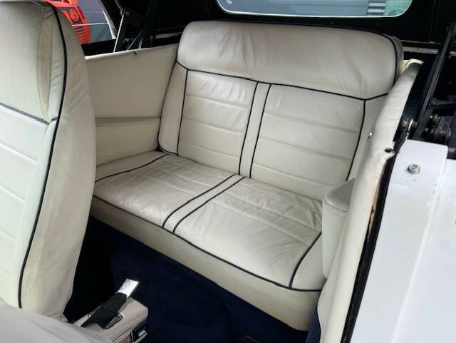 Image 22/28 of Excalibur Phaeton V (1989)