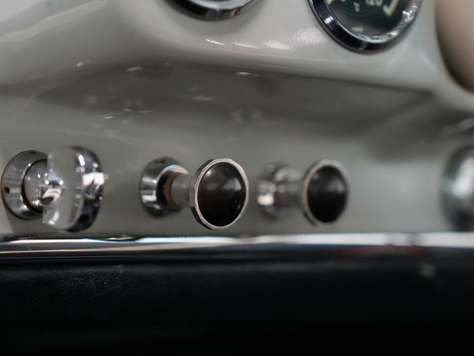 Bild 47/50 von Mercedes-Benz 190 SL (1958)