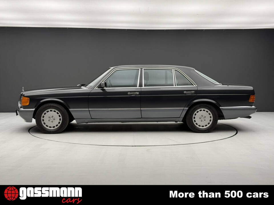 Image 5/15 de Mercedes-Benz 560 SEL (1991)