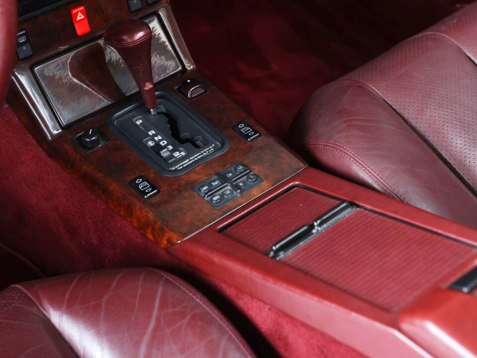 Image 17/37 of Mercedes-Benz SL 500 (1995)