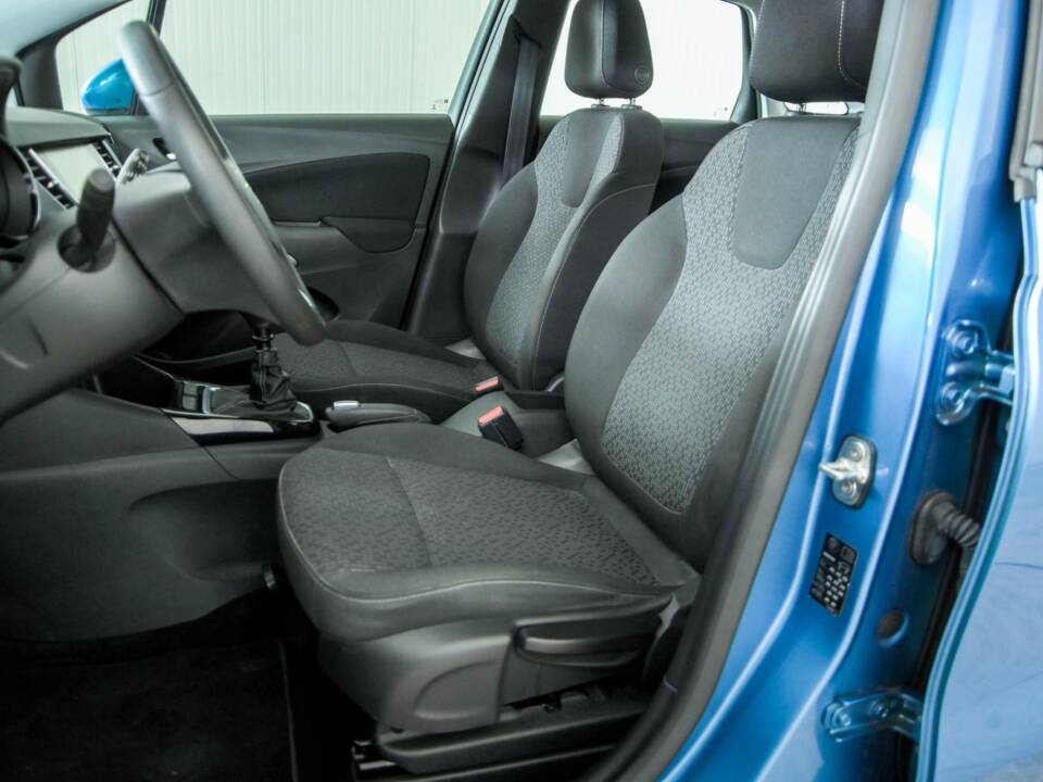 Image 34/50 de Opel Crossland X 1.2 Turbo (2020)