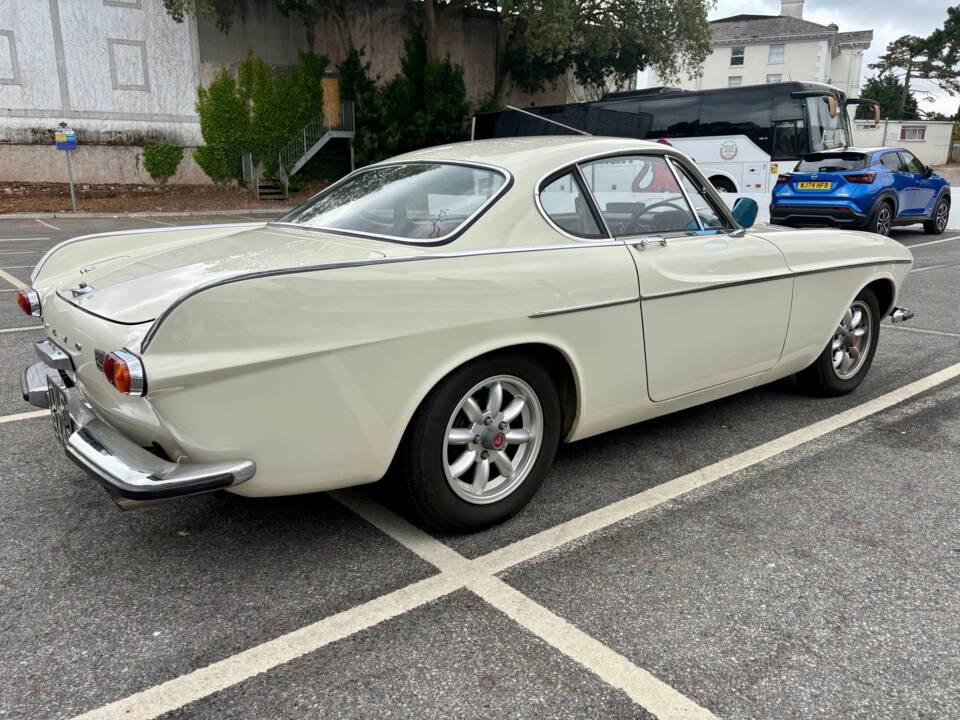 Bild 19/46 von Volvo 1800 S (1967)