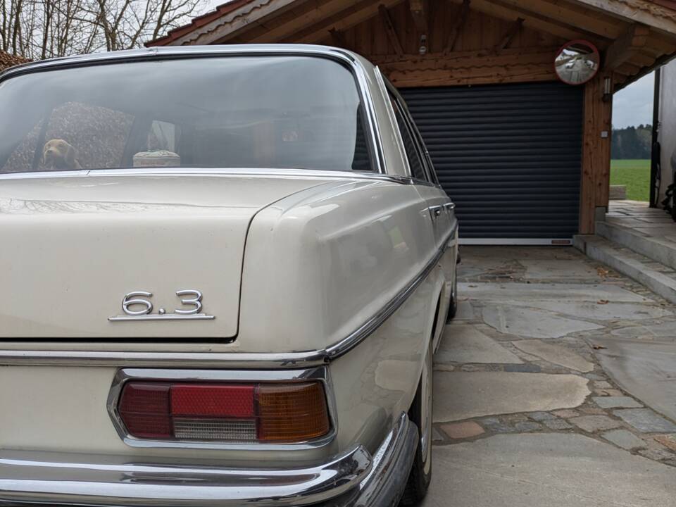 Immagine 4/24 di Mercedes-Benz 300 SEL 6.3 (1972)