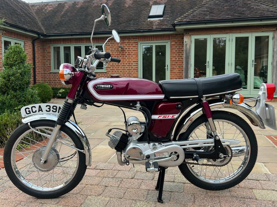 Bild 2/38 von Yamaha DUMMY (1974)