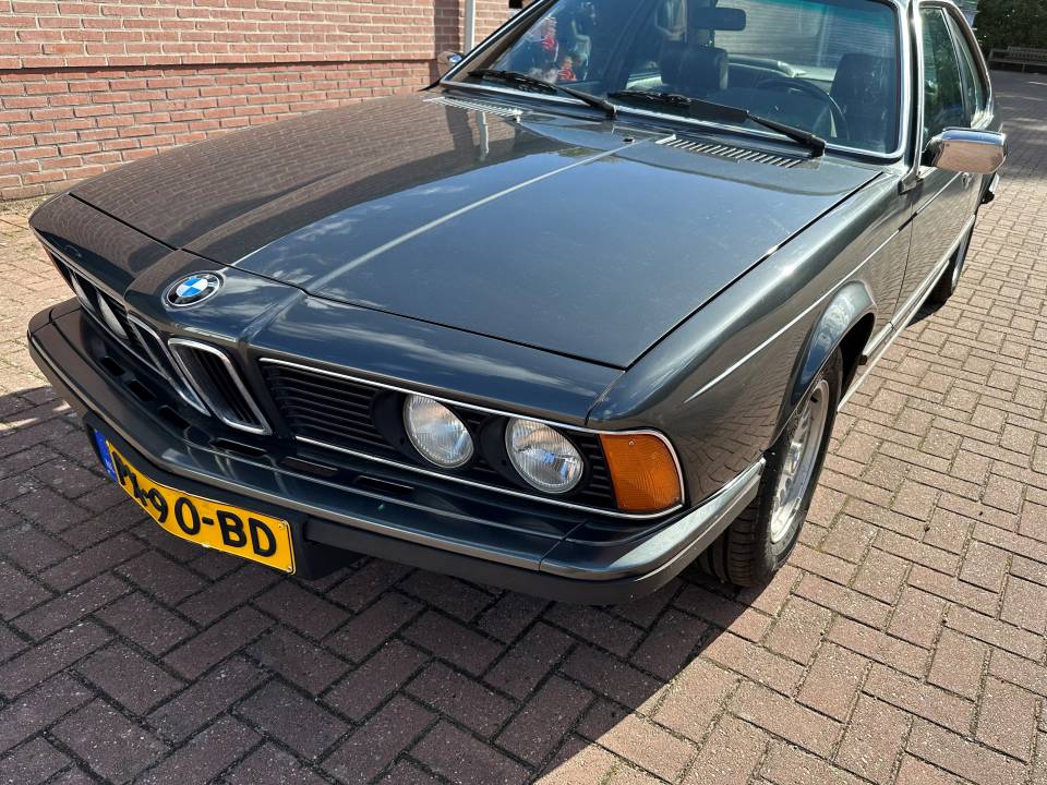 Image 3/47 of BMW 628 CSi (1986)