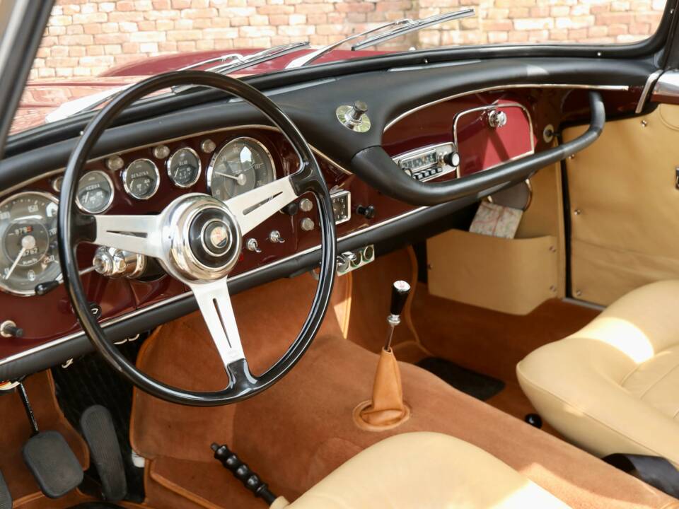 Afbeelding 15/50 van Maserati 3500 GT Frua (1961)