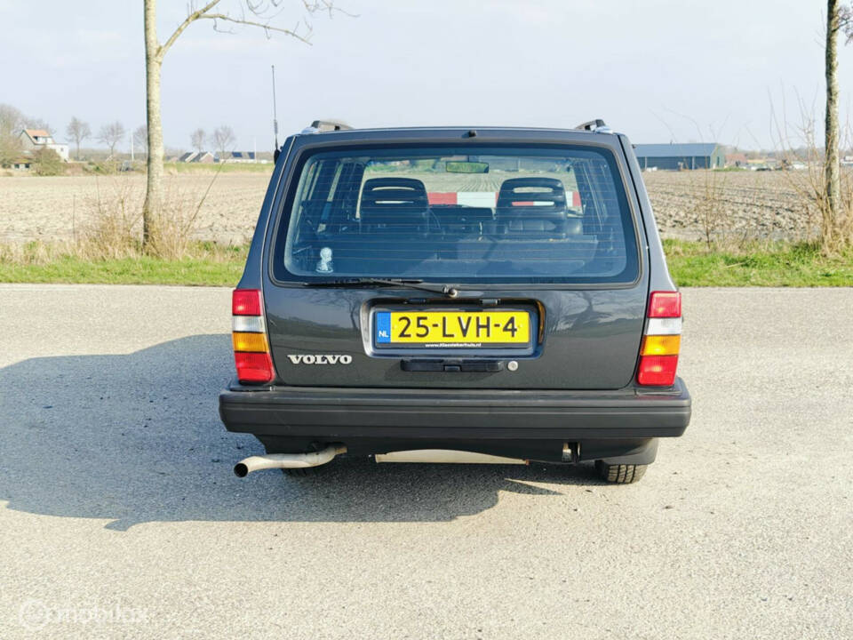Bild 5/31 von Volvo 245 GL (1991)