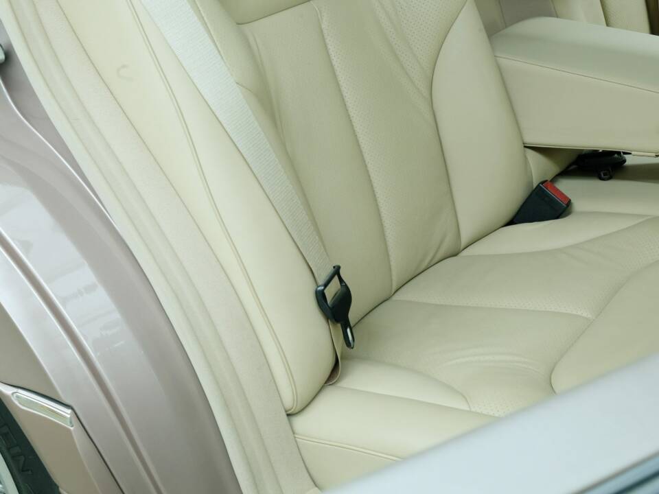 Bild 38/50 von Mercedes-Benz S 280 (1994)