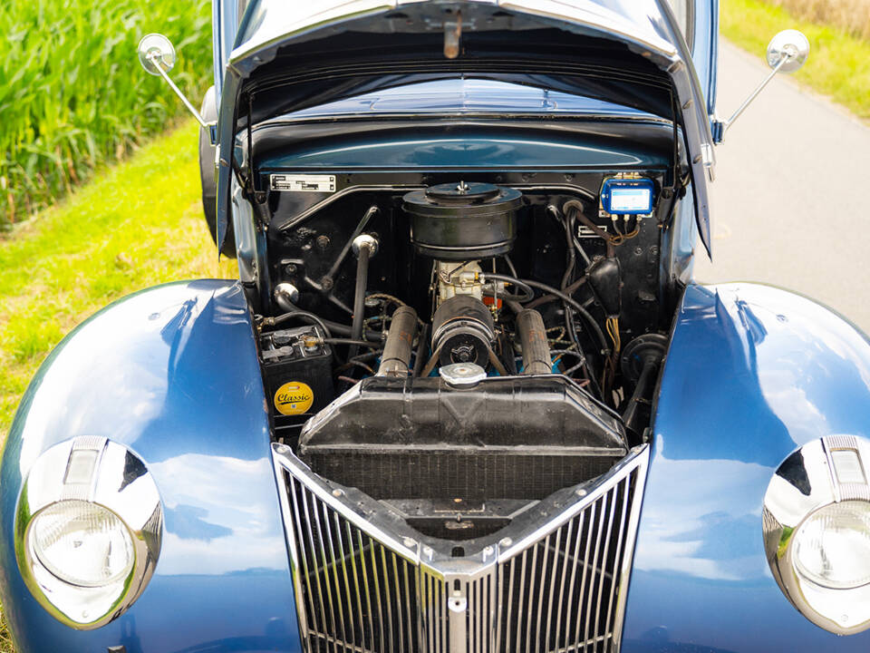 Imagen 76/83 de Ford V8 Model 46 Pick Up (1940)