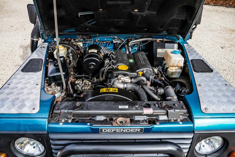 Bild 3/50 von Land Rover Defender 110 Turbo Diesel (1999)