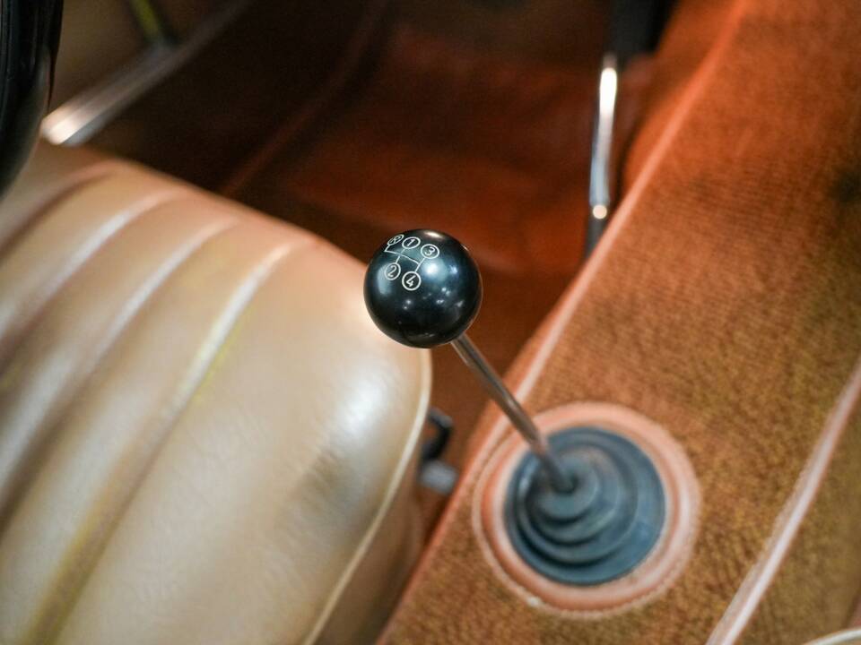 Image 11/24 of Mercedes-Benz 280 SL (1970)