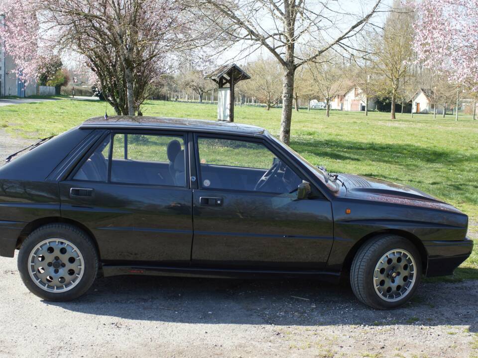 Bild 22/105 von Lancia Delta HF Integrale 16V (1990)