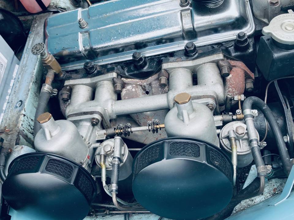 Image 33/42 of Triumph TR 3A (1960)