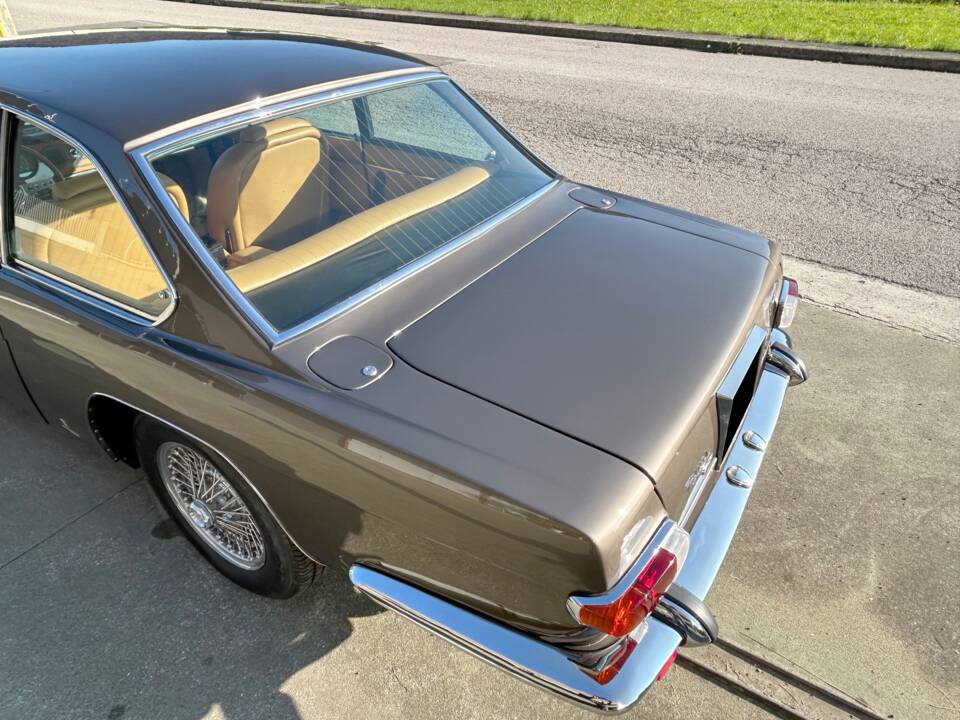 Image 23/101 of Maserati Mexico 4200 (1971)