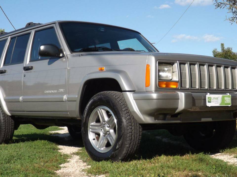 Imagen 1/50 de Jeep Cherokee 2.5 TD (2000)