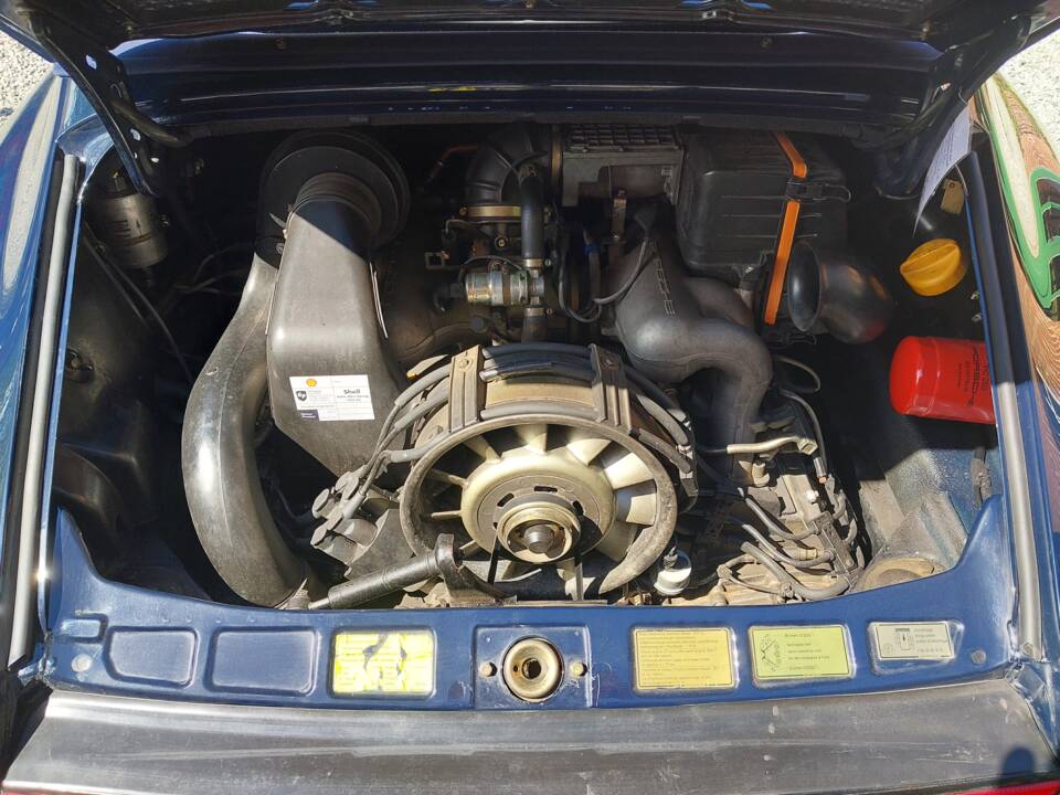 Bild 14/15 von Porsche 911 Carrera 3.2 (1987)