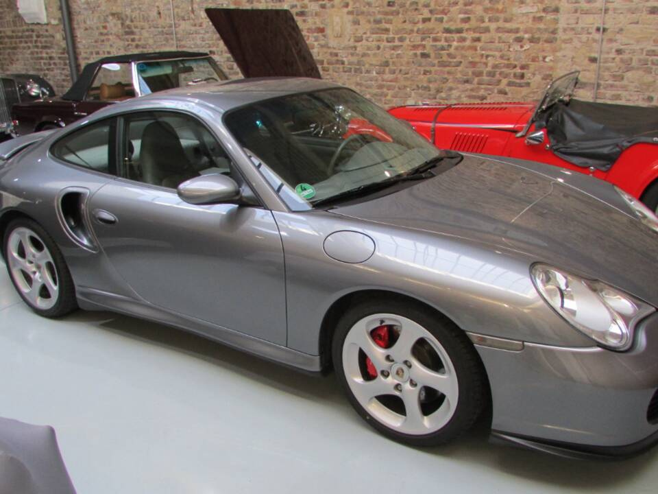 Bild 2/22 von Porsche 911 Turbo (2003)