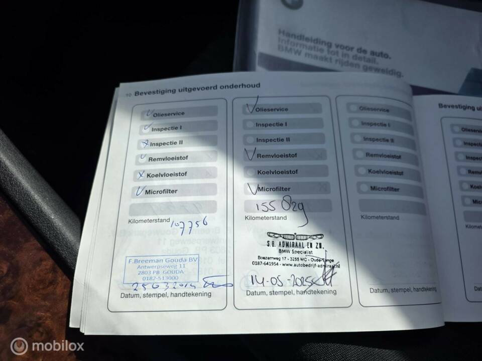 Imagen 25/37 de BMW 523i (1999)