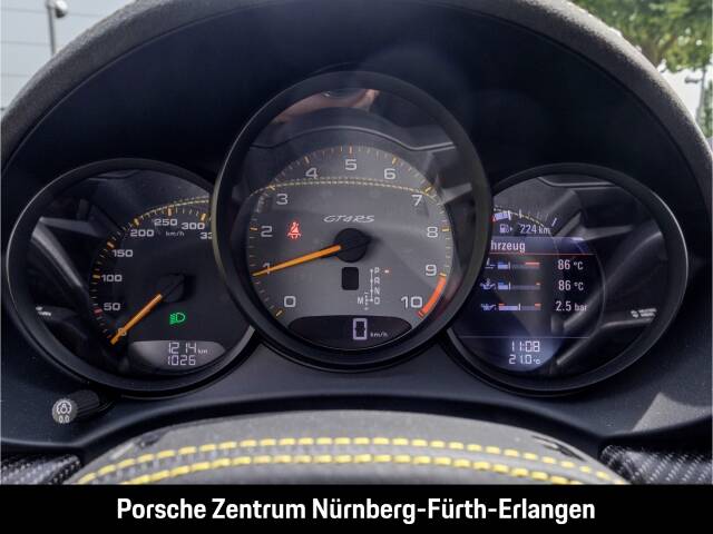 Image 28/50 of Porsche 718 Cayman GT4 RS Weissach (2025)