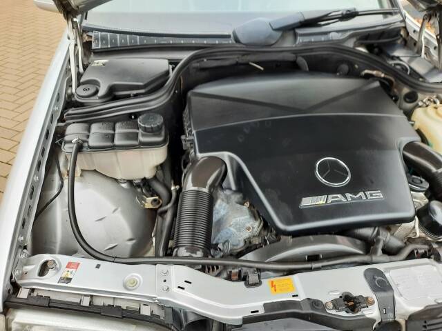 Bild 18/19 von Mercedes-Benz C 43 AMG T (1999)