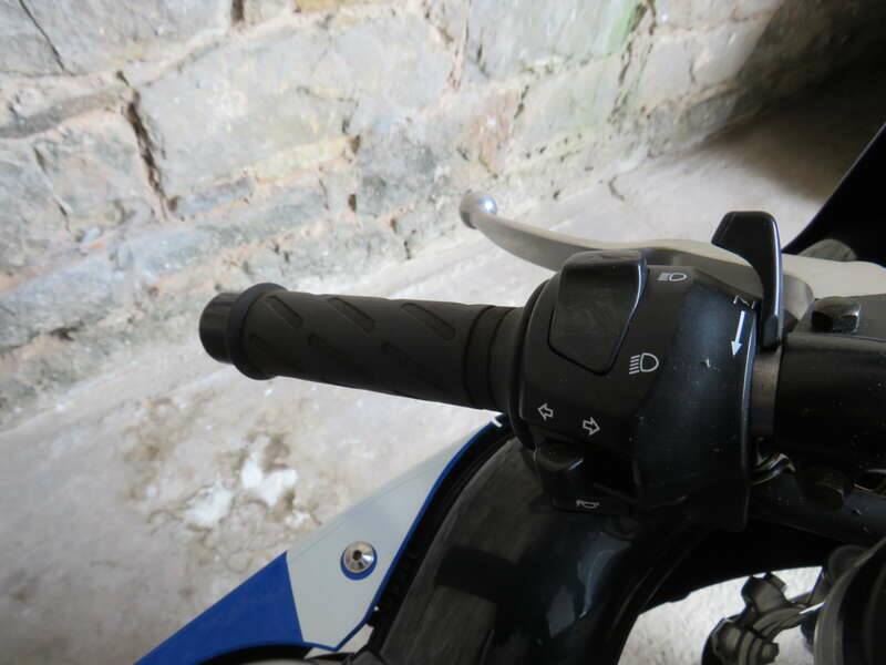 Bild 13/37 von Suzuki DUMMY (2002)