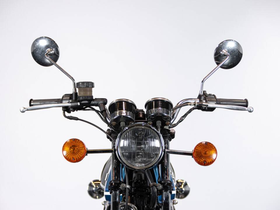 Image 33/50 of Suzuki GT 125 (1979)