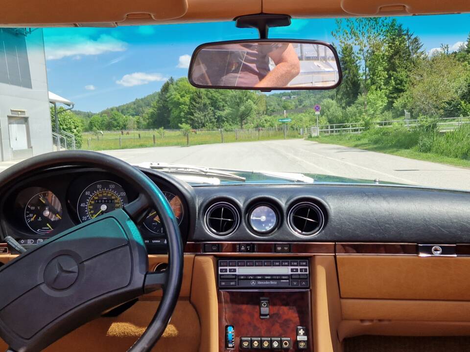 Image 50/53 de Mercedes-Benz 560 SL (1986)