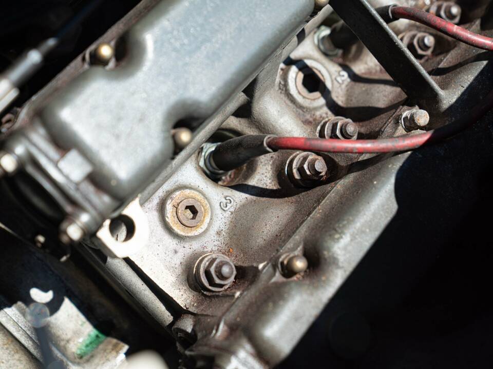 Image 47/50 de Ferrari Dino 246 GT (1971)