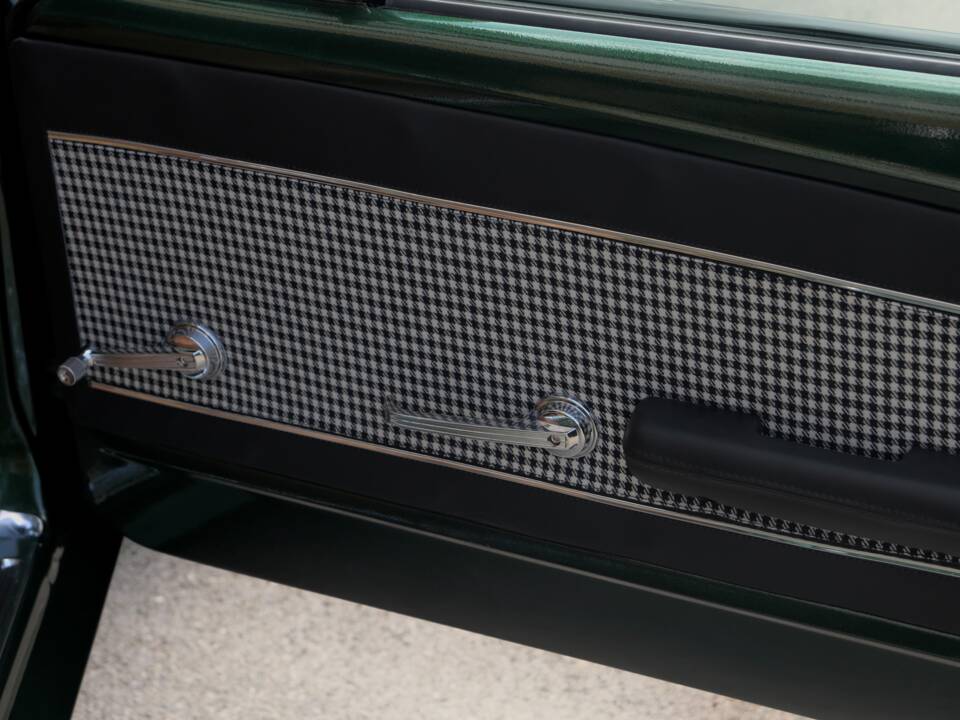 Bild 22/32 von Ford Mustang Custom (1967)