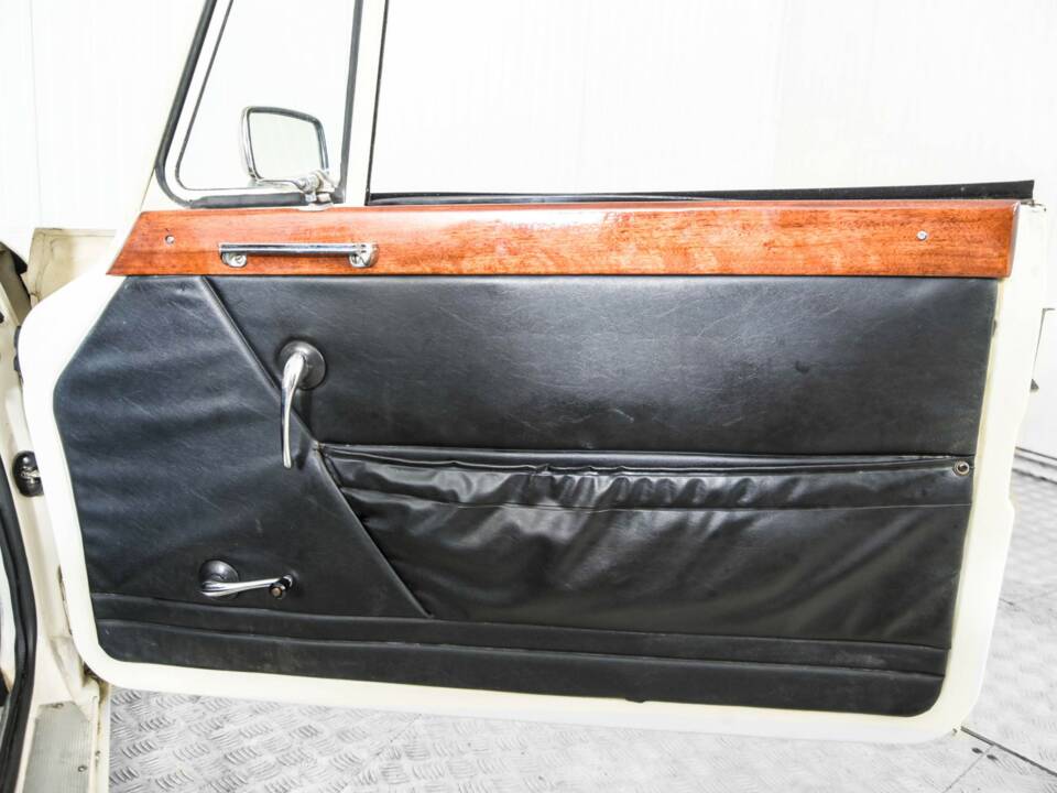 Bild 33/50 von Triumph Vitesse 6 (1970)