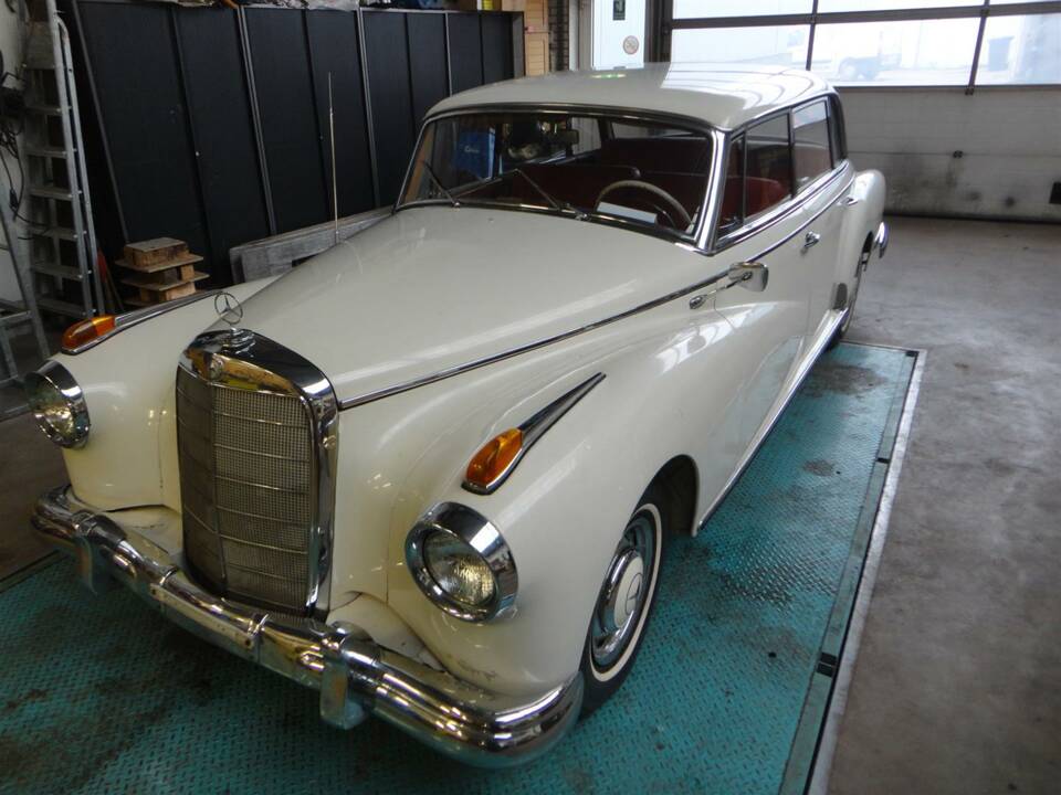 Image 11/28 de Mercedes-Benz 300 d (1960)