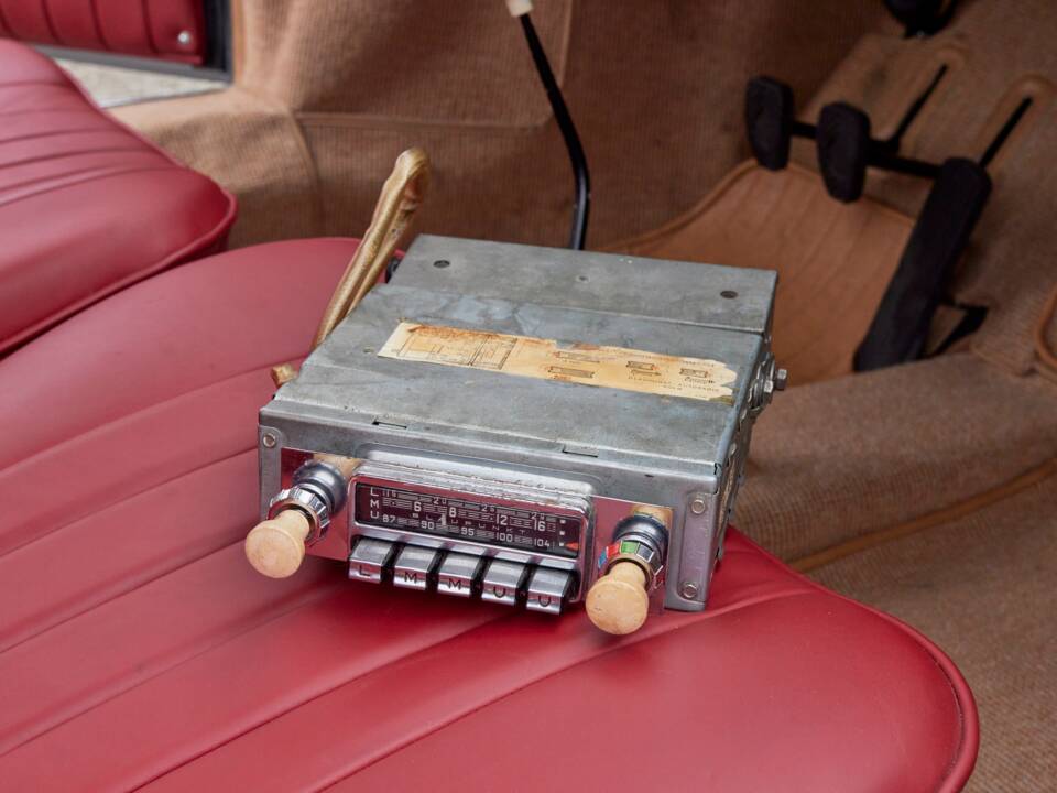 Bild 135/186 von Porsche 356 A 1600 (1958)