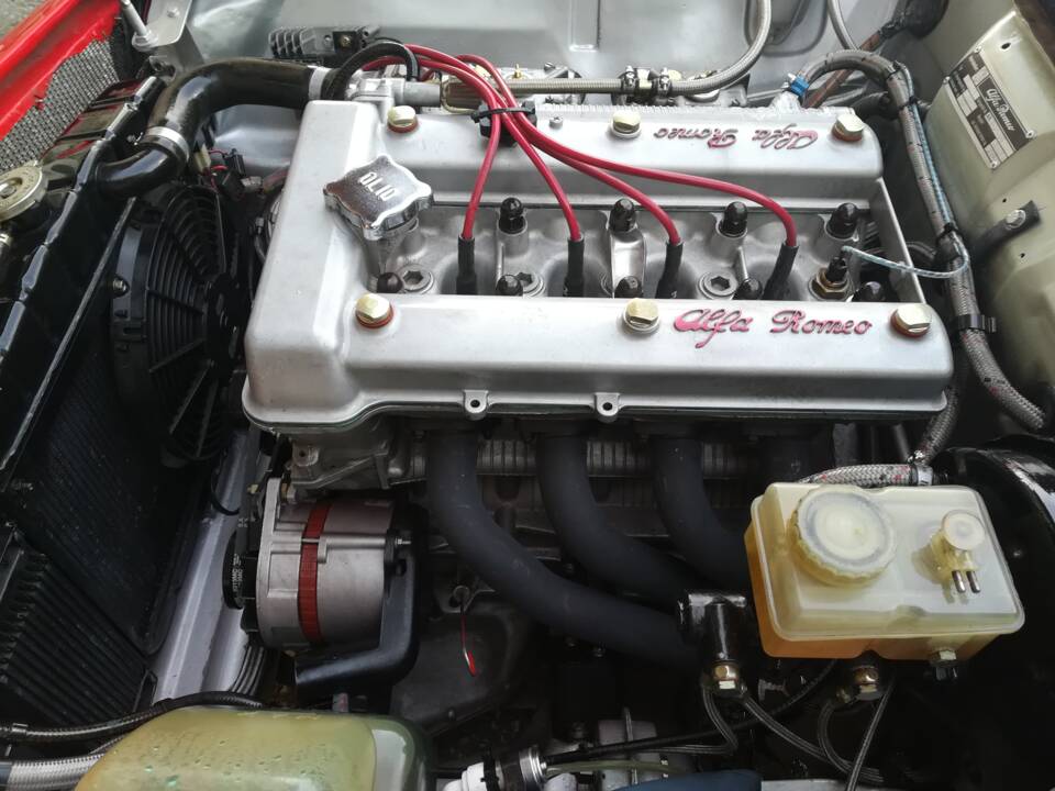 Immagine 13/66 di Alfa Romeo Giulia Sprint GTA (1969)