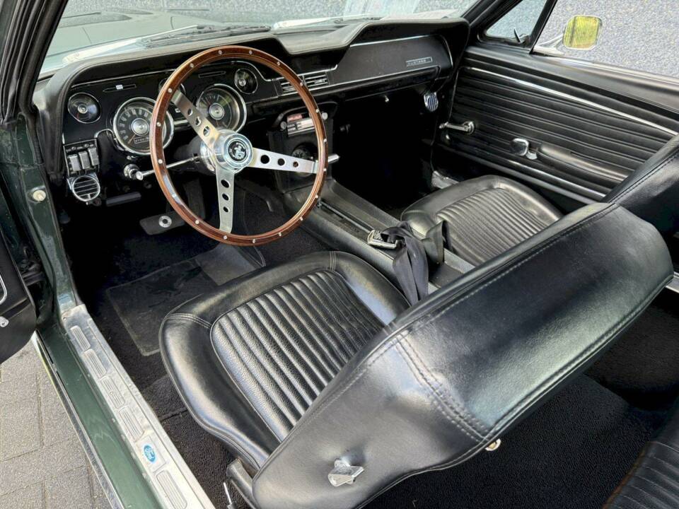 Afbeelding 12/27 van Ford Mustang 390 (1967)
