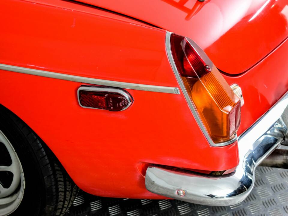 Bild 23/50 von MG MGB (1974)
