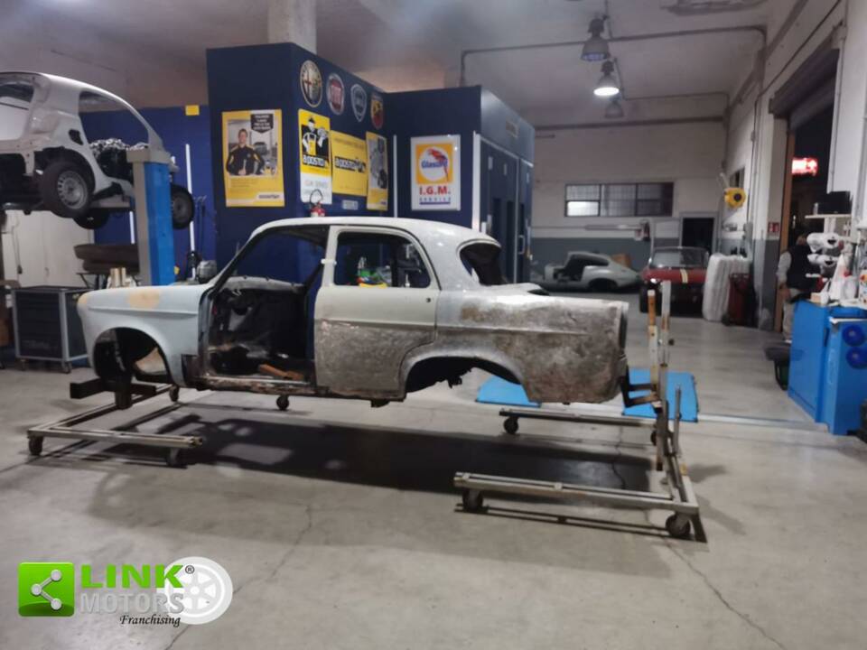 Image 6/10 de Alfa Romeo Giulietta TI (1962)