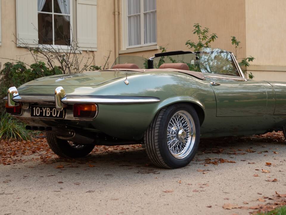 Bild 10/84 von Jaguar E-Type V12 (1973)