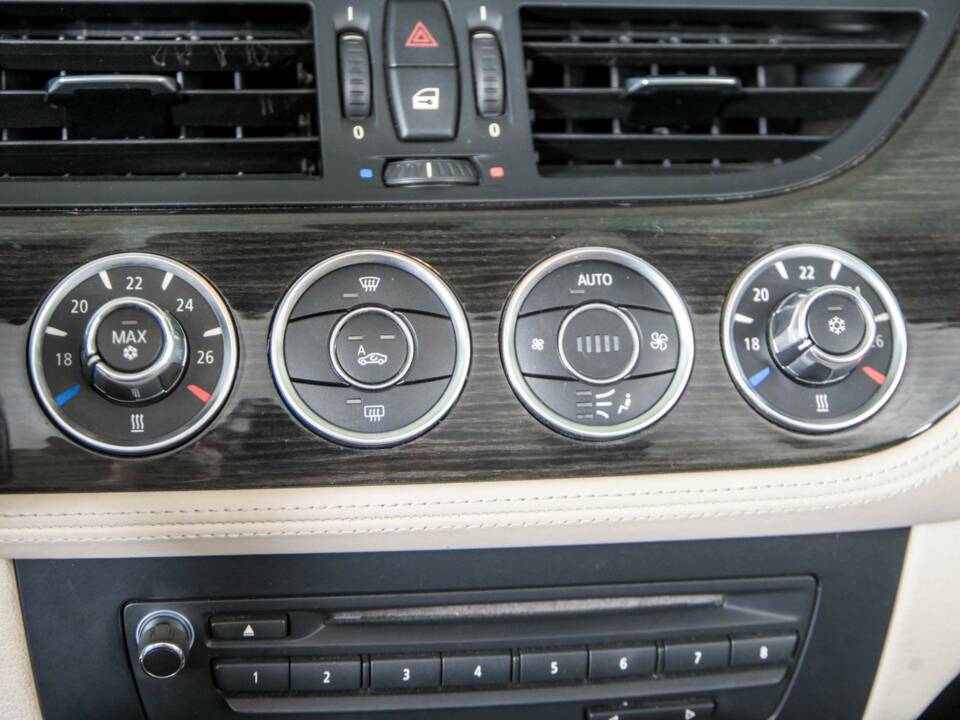 Image 29/50 of BMW Z4 sDrive23i (2009)