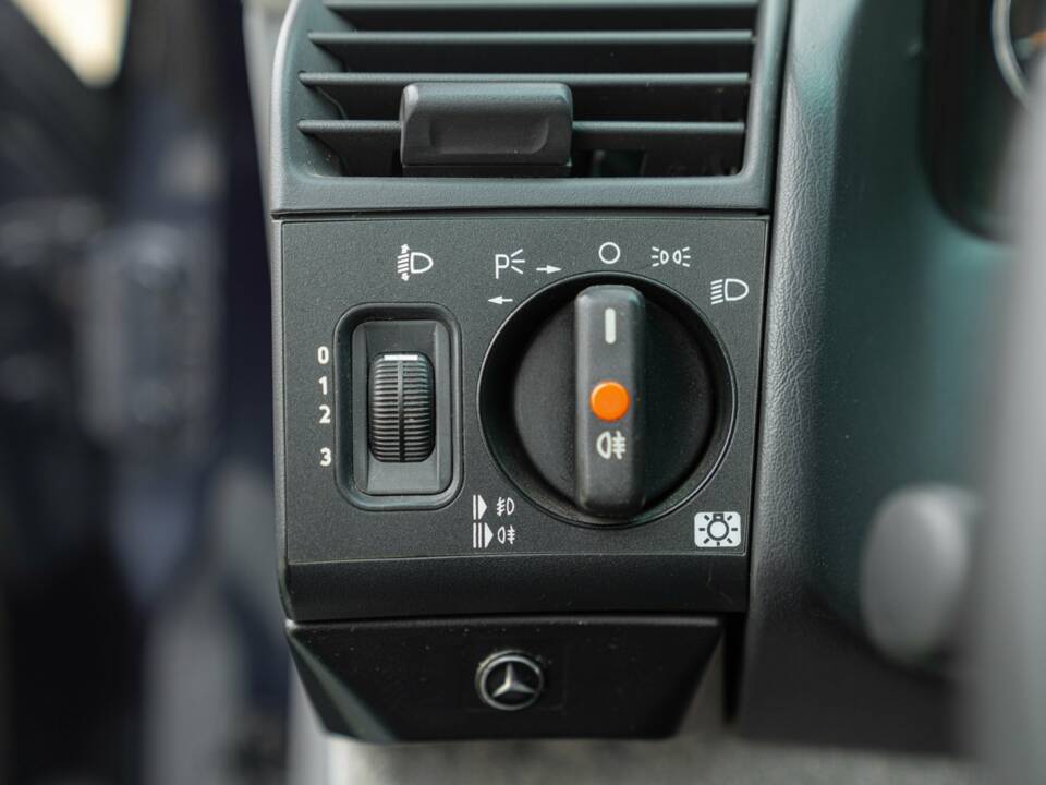 Image 43/50 de Mercedes-Benz SL 320 (1995)