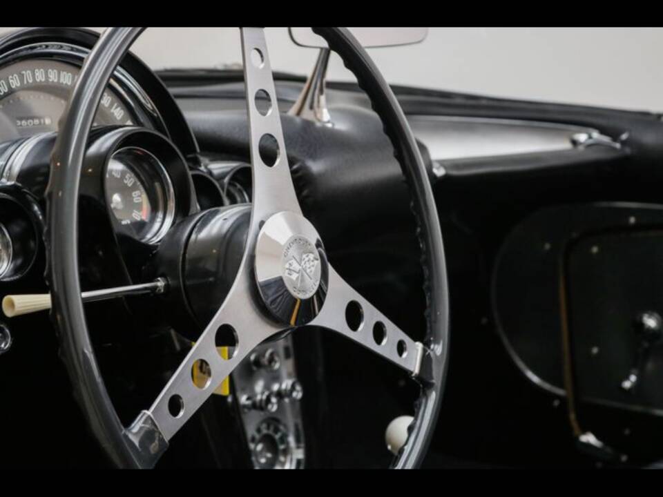 Image 12/100 of Chevrolet Corvette (1958)