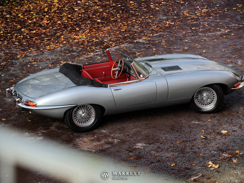 Bild 55/69 von Jaguar E-Type 3.8 Flat Floor (1961)