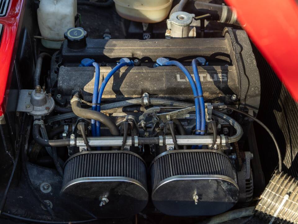 Image 7/50 of Lotus Elan Plus 2S 130 (1973)