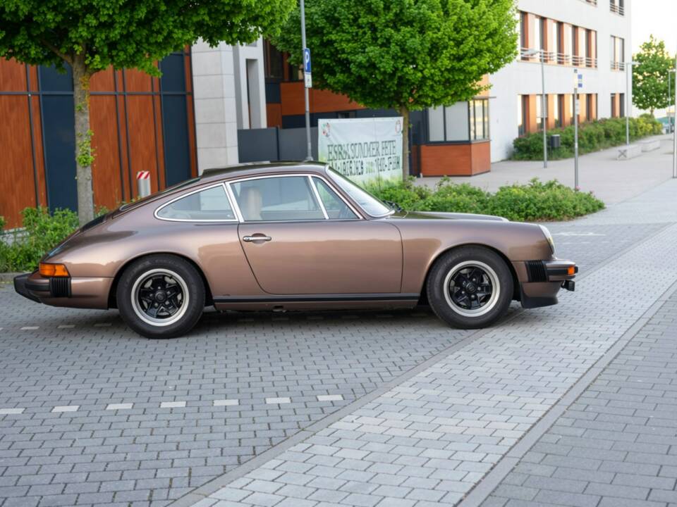 Image 8/11 of Porsche 911 2.7 S (1976)