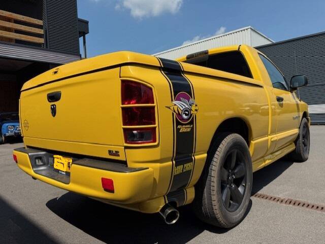 Image 6/24 of Dodge Ram 1500 (2005)