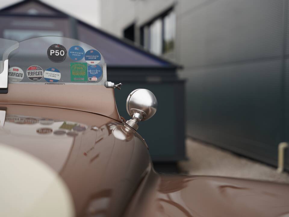 Image 48/50 of Jaguar XK 120 OTS (1950)