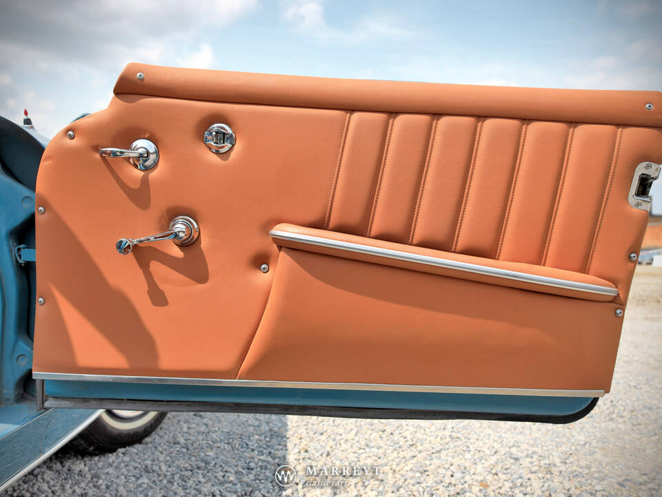 Imagen 35/50 de Mercedes-Benz 190 SL (1962)