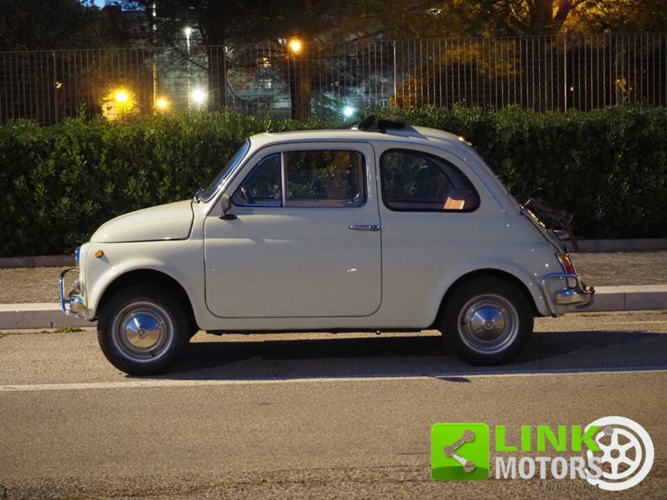 Image 9/10 de FIAT 500 L (1970)